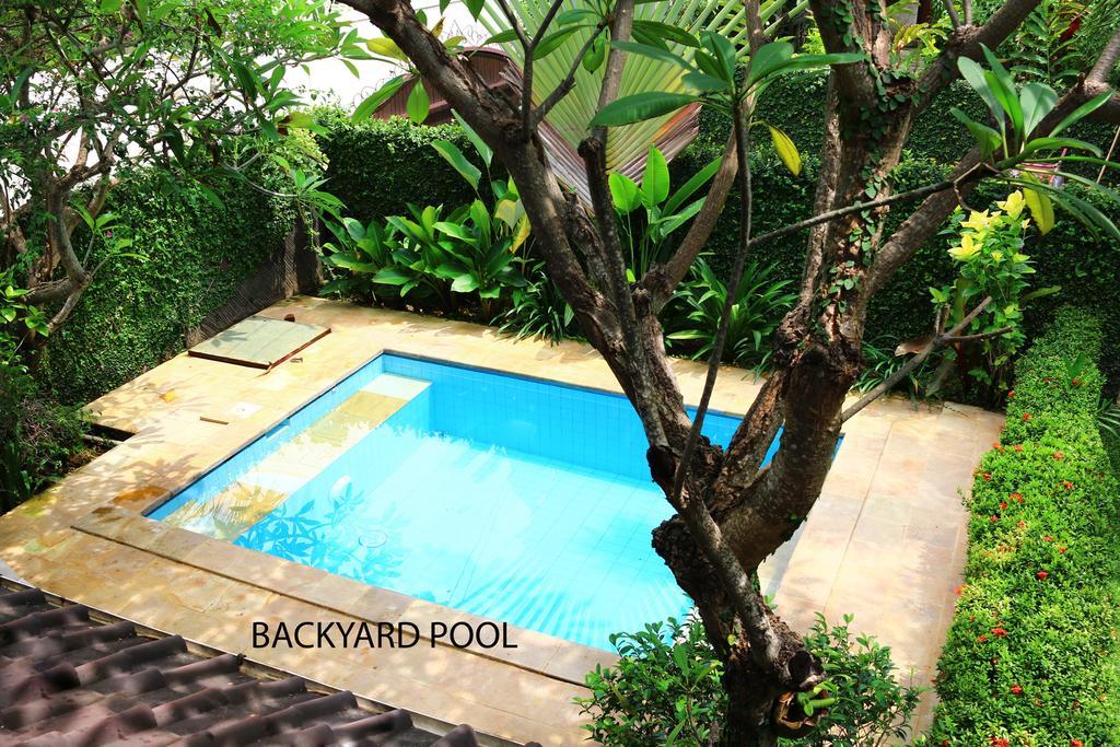 Lovina Beachhouse Villas Exterior photo